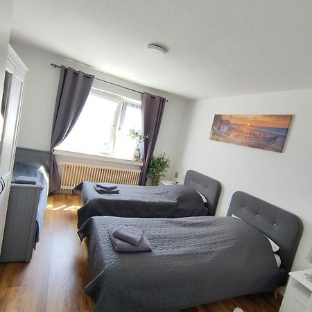 Large Central Apartment - Modern & Fully Equipped - Near Fair كولونيا المظهر الخارجي الصورة